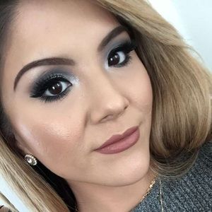 Meet your Posher, Sameera